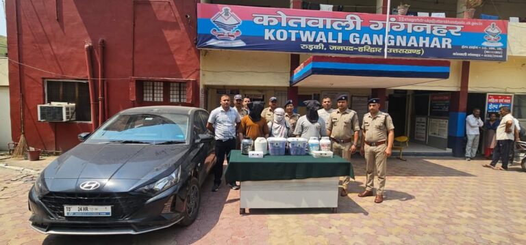 बेटी ने पति संग मिलकर पिता के घर में की लाखों की चोरी, तीन गिरफ्तार