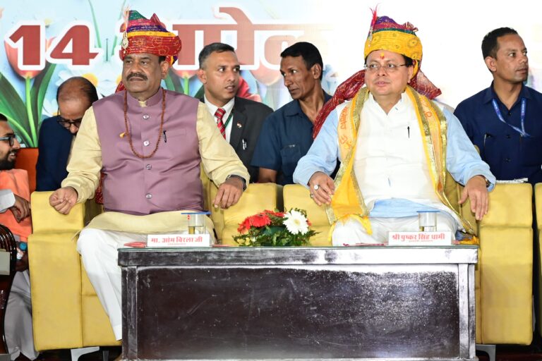 हरिद्वार में सीएम धामी और लोकसभा अध्यक्ष ओम बिरला का आगमन, चारधाम यात्रा और कुंभ 2027 पर हुआ मंथन