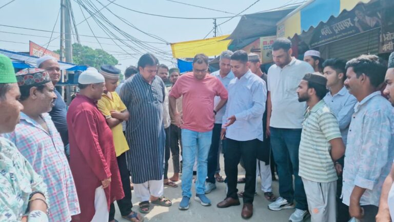 तहसीलदार ने दरगाह क्षेत्र में नाले निर्माण कार्य का निरीक्षण किया, ठेकेदार को दिए आवश्यक दिशा-निर्देश