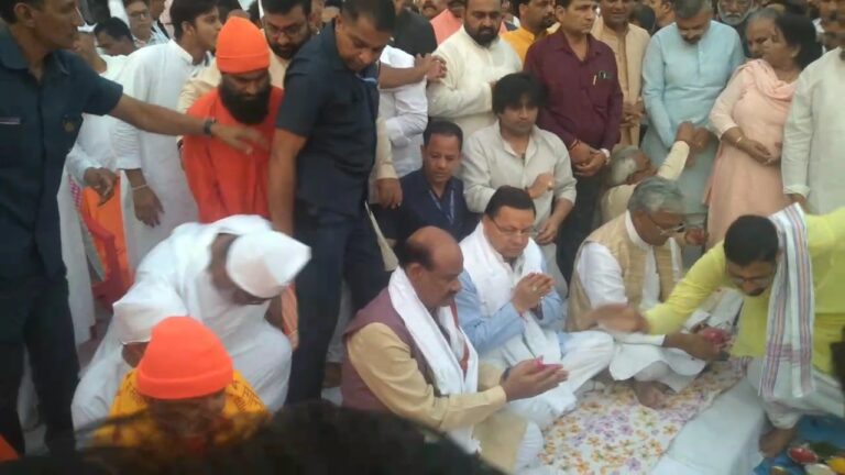 हरिद्वार में ओम बिरला का दौरा, ‘माता कृष्णा उद्यान’ के उद्घाटन से सियासी रंग चढ़ा