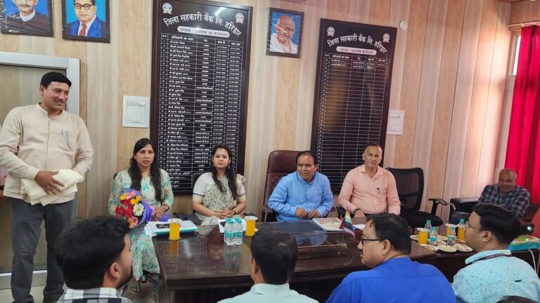 “सहकारिता मंत्री ने दी एनपीए में सुधार और ऋण वितरण लक्ष्य तेज करने की दिशा”