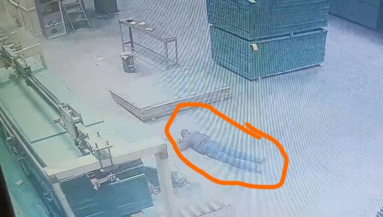 “रुड़की की प्लाइवुड फैक्ट्री में मौत का मंजर: मशीन से उड़ा कर्मचारी का होश, लाइव वीडियो में कैद हुआ हादसा”