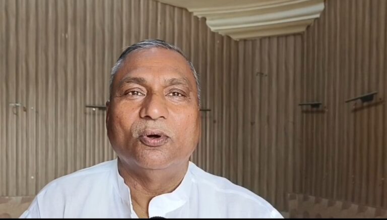 “ऑपरेशन सिंदूर को सिलेबस में शामिल करना जल्दबाजी: विधायक शहजाद ने मदरसा बोर्ड को बताया नादान”