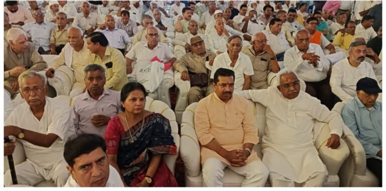 शिक्षा और समाज सेवा के प्रतीक मनोहर लाल शर्मा को अंतिम विदाई, शोकसभा में उमड़ा जनसैलाब