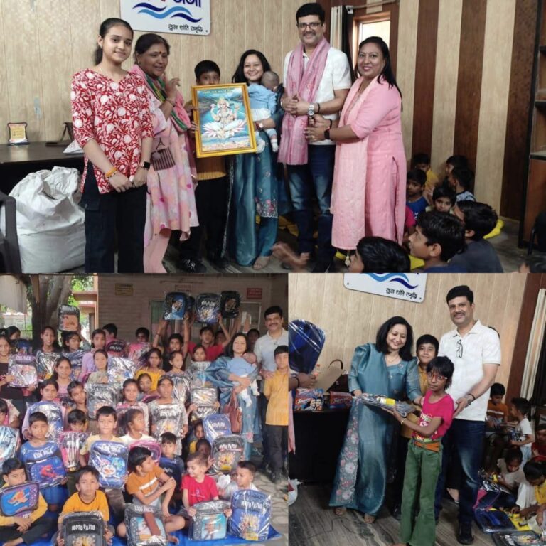 समाजसेवी अनूप डुकलान ने जरूरतमंद बच्चों को बांटे स्कूल बैग, जूस और मिठाइयाँ