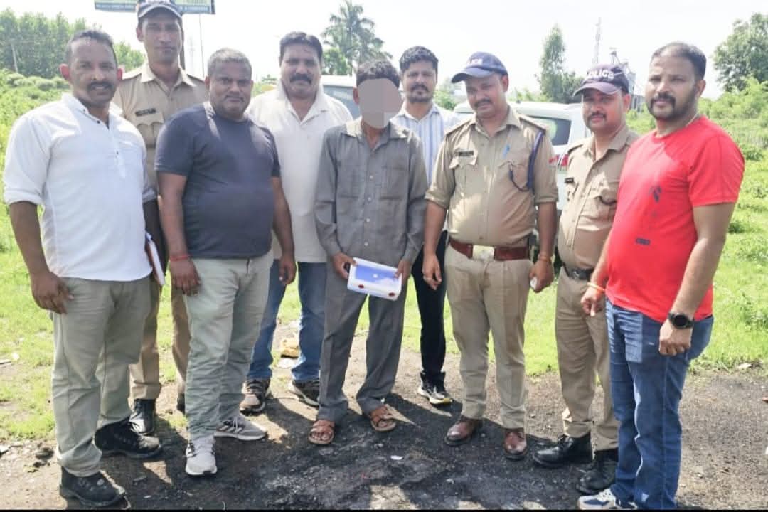 “ड्रग्स फ्री देवभूमि अभियान की बड़ी सफलता: STF ने ₹52 लाख की हेरोइन के साथ कुख्यात तस्कर भगवान दास कालरा को किया गिरफ्तार”