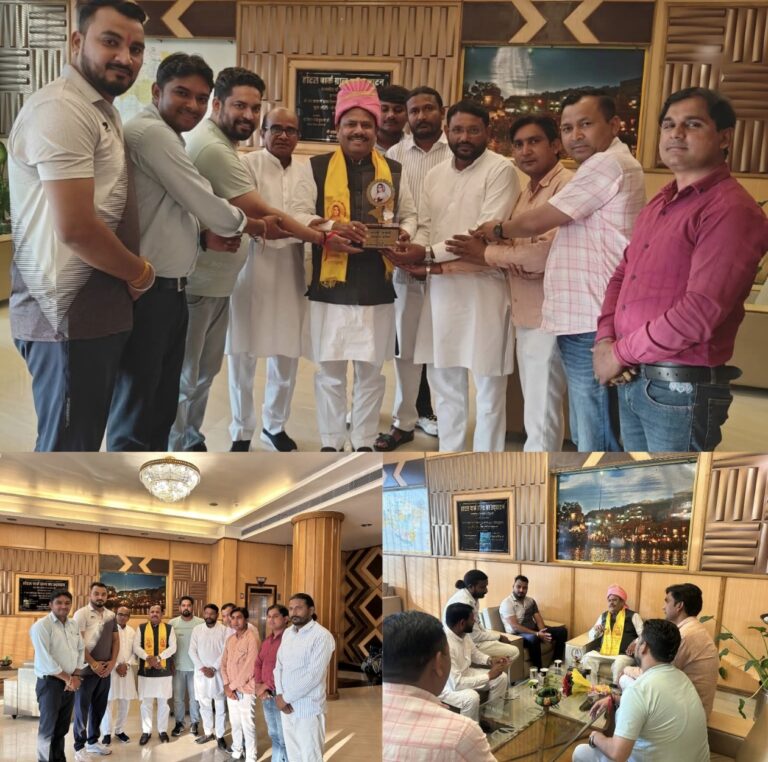 धनगर समाज ने राज्यमंत्री ओमप्रकाश जमदग्नि को किया सम्मानित, समाज के हक और हितों पर रखे मजबूत स्वर
