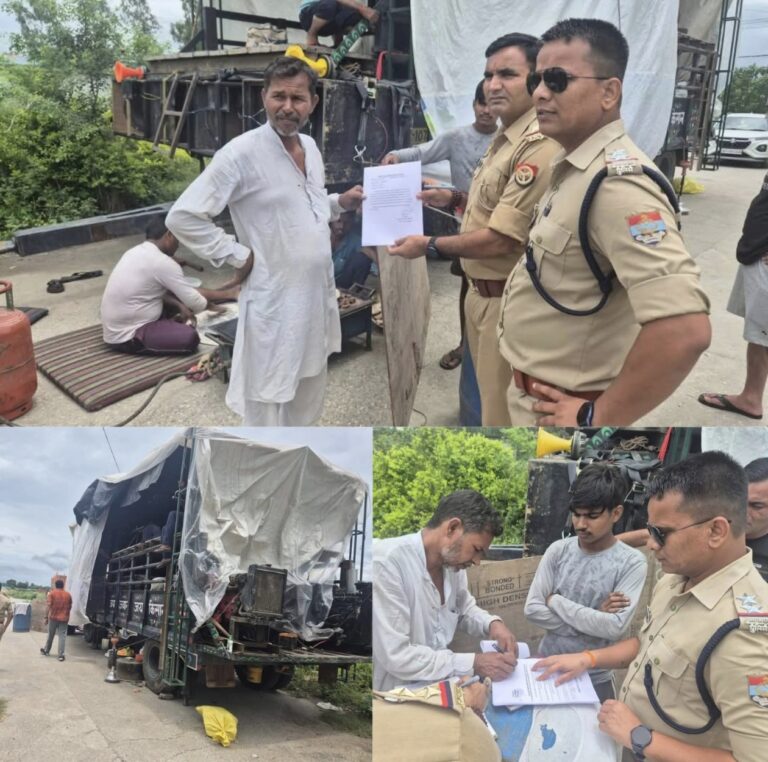 🚨कांवड़ यात्रा में शांति व कानून व्यवस्था बनाए रखने हेतु उत्तराखंड-यूपी पुलिस का संयुक्त अभियान: नियमों के उल्लंघन पर DJ संचालकों को थमाए गए नोटिस, सख्त कार्रवाई की चेतावनी।🚨