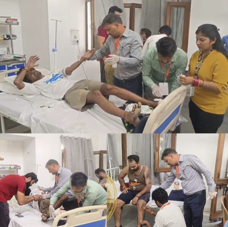 “डॉ. बी.एस. राजपूत के नेतृत्व में कोर यूनिवर्सिटी हॉस्पिटल ने कांवड़ यात्रा में रचा सेवा का इतिहास – 24×7 मेडिकल शिविर में 12,000+ शिवभक्तों को मिला निःशुल्क उपचार, सेवा, समर्पण और संवेदना बनी पहचान”