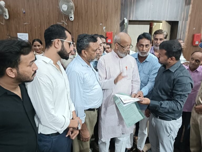 “रुड़की से गूंजा कांग्रेस का हमला: त्रिस्तरीय पंचायत चुनाव में धांधली का आरोप, राज्यपाल से की राज्य चुनाव आयोग को तत्काल बर्खास्त करने की मांग”