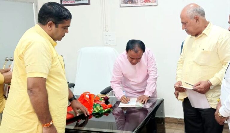 “चार वर्षीय एकीकृत बीएड कोर्स को शिक्षक भर्ती में मान्यता देने की उठी मांग, शिक्षा मंत्री ने दिए आवश्यक कार्यवाही के निर्देश”