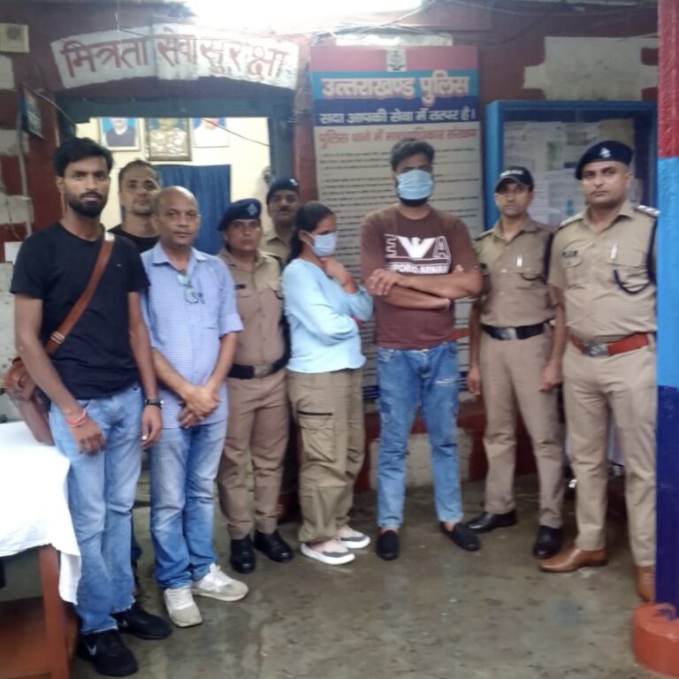 IPS तृप्ति भट्ट के नेतृत्व में बड़ी कामयाबी: वंदे भारत से देहरादून लायी जा रही स्मैक के साथ ‘बंटी-बबली’ गिरफ़्तार, नशे की साज़िश नाकाम