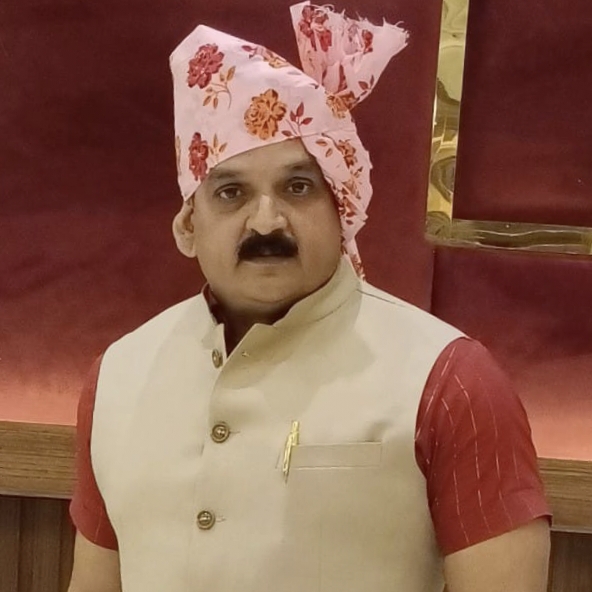 “मिशन 2027 में ज्वालापुर से BSP का बड़ा दांव – सोशल मीडिया पर छाए लल्ला प्रधान उर्फ कृष्ण कुमार जाटव, जनता बता रही भावी विधायक”