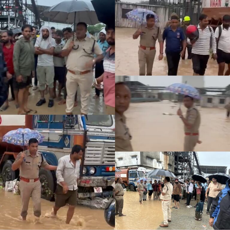 हरिद्वार में बाढ़ का कहर: अहमदपुर गांव और डिस्टिलरी फैक्ट्री में घुसा पानी, 150 से अधिक लोग फंसे, उप निरीक्षक प्रदीप राठौर और खेमेन्द्र गंगवार की अगुवाई में रातभर चला रेस्क्यू अभियान