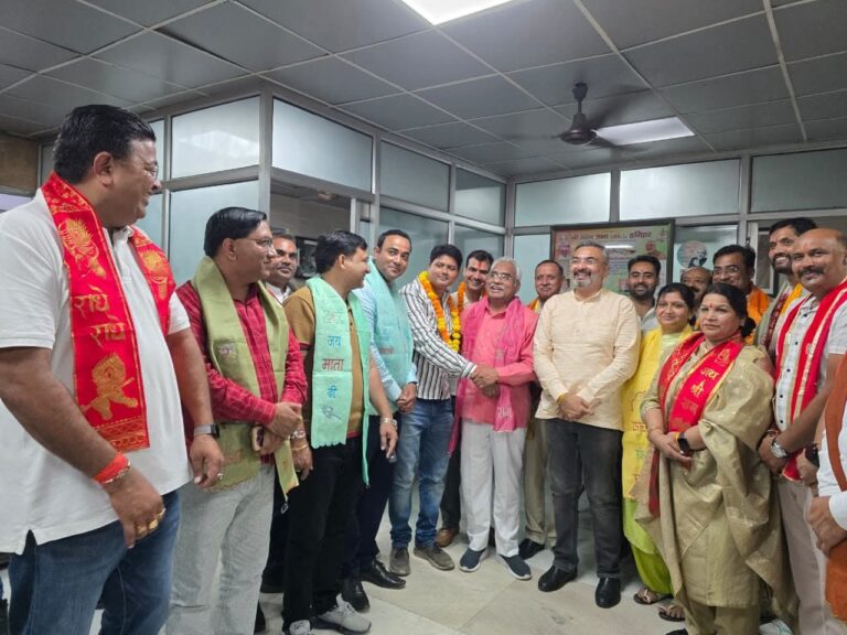मिशन 2027 की तैयारी तेज: विधायक मदन कौशिक के कार्यालय पर भाजपा की नई जिला कार्यकारिणी का भव्य स्वागत