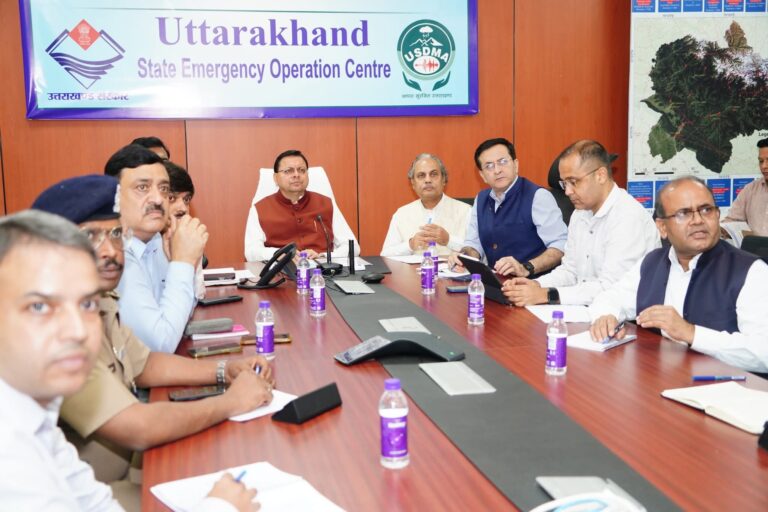 “आपदा में भी अडिग उत्तराखंड: सीएम धामी का ऐलान – हर पीड़ित के साथ है सरकार, मोदी-शाह ने दिया हरसंभव मदद का भरोसा”