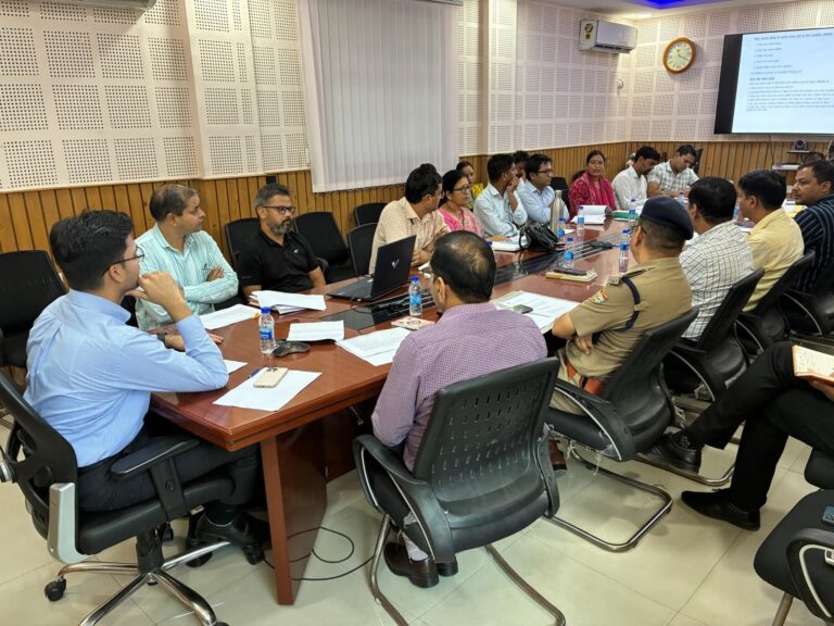 рдбреАрдПрдо рдкреНрд░рддреАрдХ рдЬреИрди рдХреА рд╕рдЦреНрддреАрдГ рдмрд╛рд▓ рд╡рд┐рд╡рд╛рд╣ рдкрд░ рд░реЛрдХ, рдмреЗрдЯрд┐рдпреЛрдВ рдХреА рд╢рд┐рдХреНрд╖рд╛ рдкрд░ рдЬреЛрд░ рдФрд░ рдорд╛рд╕реВрдореЛрдВ рдХреА рд╕реБрд░рдХреНрд╖рд╛ рдХреЗ рд▓рд┐рдП рдкреНрд░рд╢рд╛рд╕рди рдкреВрд░реА рддрд░рд╣ рдЕрд▓рд░реНрдЯ!