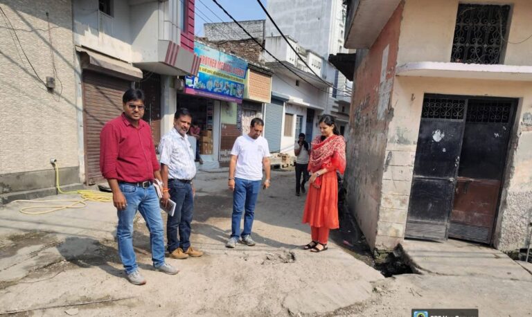 “धामी सरकार का बड़ा ऐलान: जिलाधिकारी मूयर दीक्षित की सख्ती पर हरिद्वार की सड़कें अब होंगी गड्ढामुक्त, लोनिवि-राजस्व व नगर निकाय की टीमों ने शुरू किया सर्वे!”