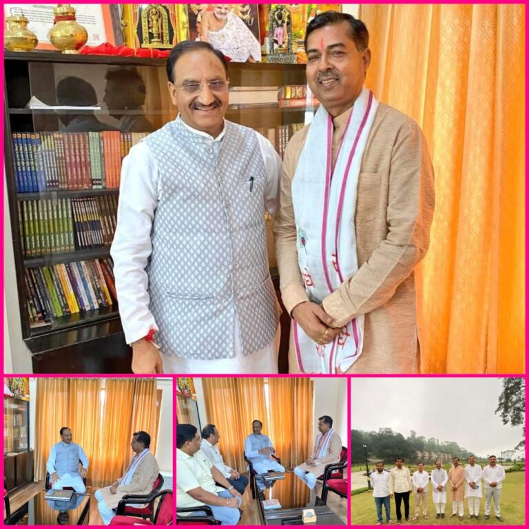 “रानीपुर विधायक आदेश चौहान की पूर्व CM निशंक से खास मुलाकात, विकास पर खुलकर हुई लंबी चर्चा”