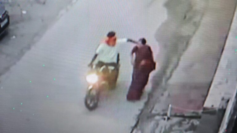 “मॉर्निंग वॉक बनी खौफनाक याद: शिवालिक नगर में 72 वर्षीय महिला से बाइक सवार नकाबपोशों ने लूटी सोने की चेन, दहशत में स्थानीय लोग”