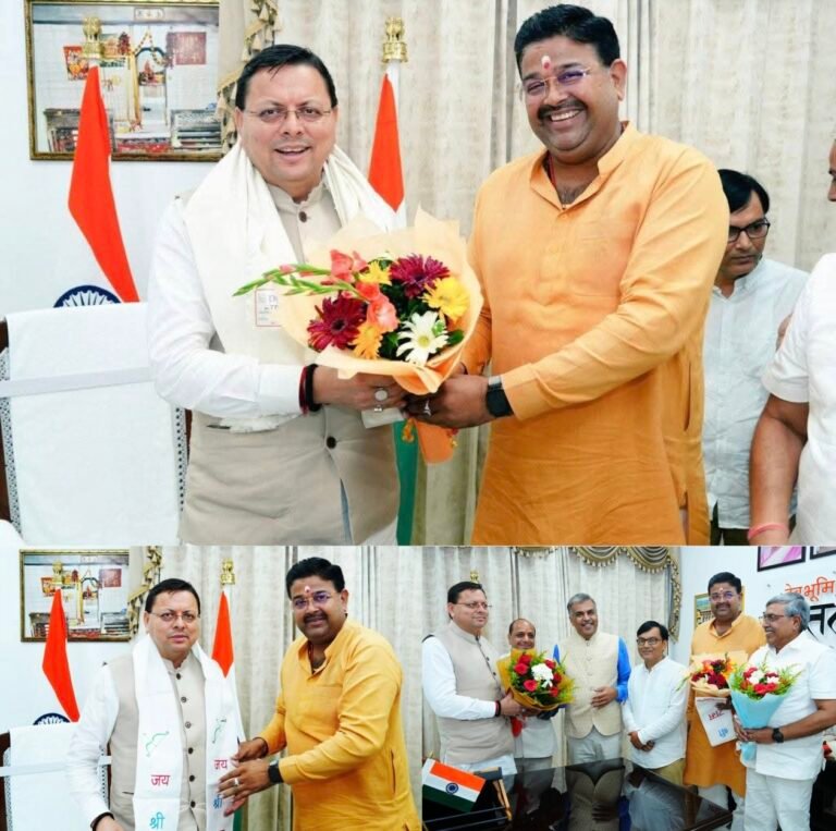 “धामी से मुलाकात के बाद मीडिया विंग में छाए विकास तिवारी – नई जिम्मेदारी संभालते ही दिखा दम, मिशन 2027 पर फोकस!”