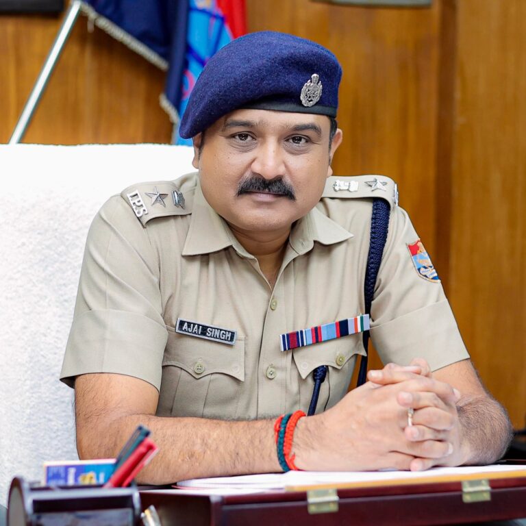 देहरादून पुलिस में बड़ा फेरबदल: एसएसपी अजय सिंह की सर्जरी से हिले कई थाने, बदले गए दर्जनों कोतवाल और चौकी इंचार्ज!