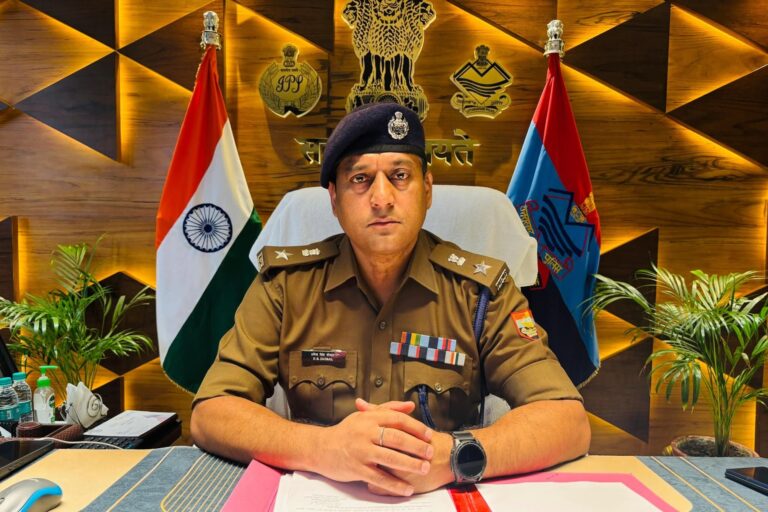 “राष्ट्रपति मुर्मू के हरिद्वार दौरे को लेकर ट्रैफिक प्लान जारी, 2 नवंबर सुबह 6 बजे से भारी वाहनों पर रहेगा प्रतिबंध, पतंजलि विश्वविद्यालय के आसपास कड़ी सुरक्षा”