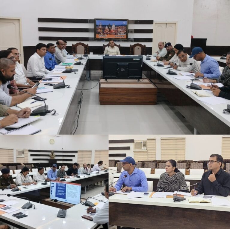 सड़क सुरक्षा पर जिलाधिकारी का सख्त रुख -तेज रफ्तार और ओवरलोडिंग पर होगी कड़ी कार्रवाई, 30 नवंबर तक गड्ढामुक्त होंगी सड़कें — पुराना चंडी पुल निर्माण में भी तेज़ी के निर्देश