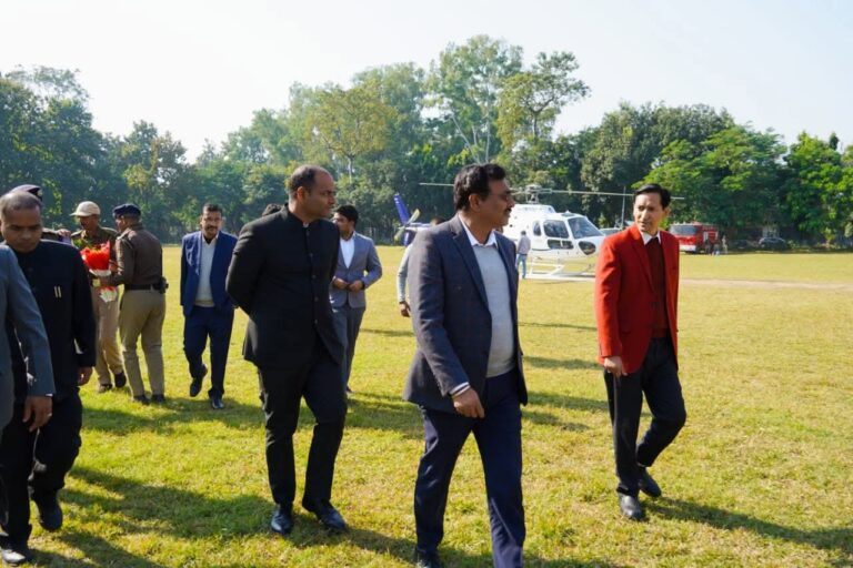 “चम्पावत में विकास की बिग-पिक्चर: मुख्य सचिव आनन्द बर्द्धन का शारदा करिडोर, स्पान पुल, इको-टूरिज्म ज़ोन व श्यामलाताल तक का मेगा स्थलीय निरीक्षण—परियोजनाओं की रफ्तार, गुणवत्ता और भविष्य की संभावनाओं पर सख्त मॉनिटरिंग!”