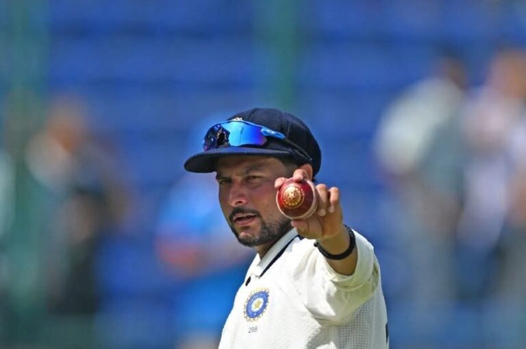 “2025 में भारतीय गेंदबाज़ों का महाविस्फोट: कुलदीप यादव का 60 विकेटों से ऐतिहासिक जलवा, वरुण चक्रवर्ती की फिरकी का जादू, बुमराह की रफ्तार और सिराज की आग ने दुनिया को किया हैरान”