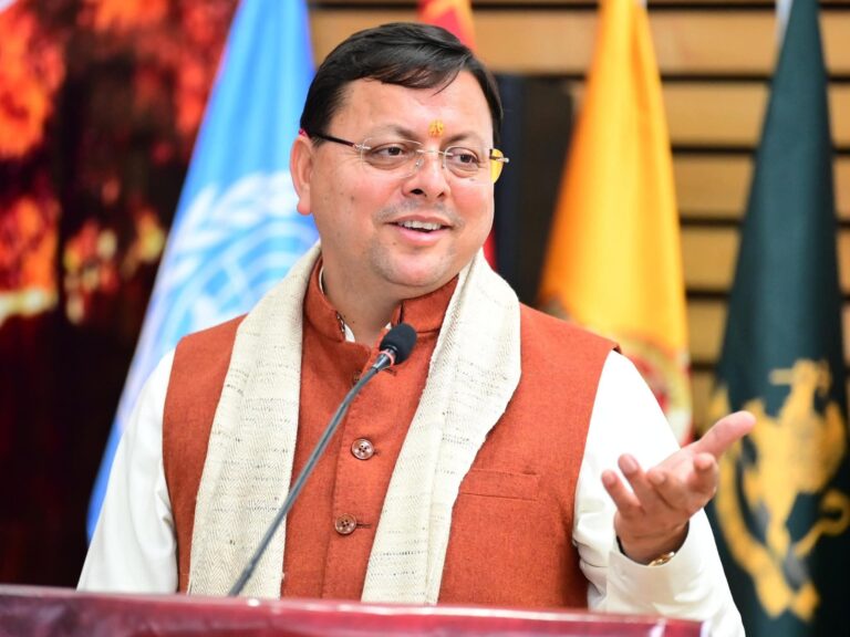 “घर-घर पहुँची सरकार, हर दिल जीता प्रशासन ‘जन-जन की सरकार, जन-जन के द्वार’ से सीएम धामी ने रचा सुशासन का इतिहास, उत्तराखंड बना मॉडल राज्य”