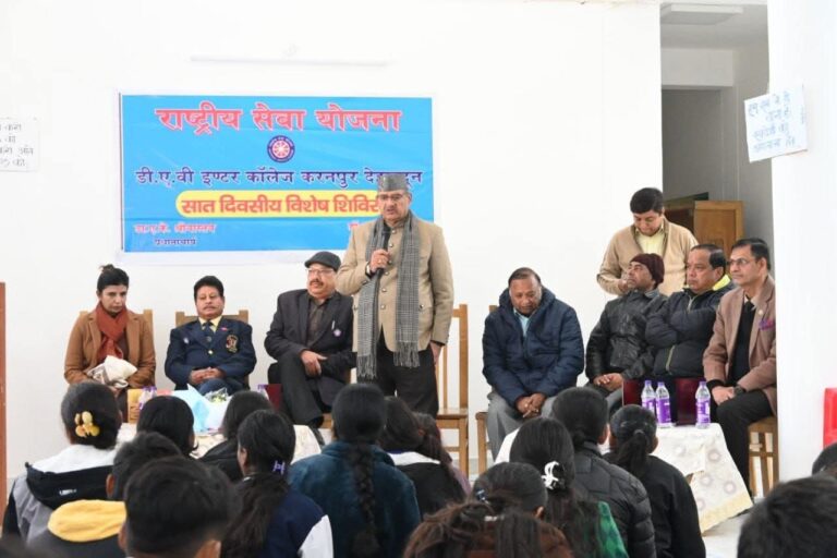 “एनएसएस शिविर बना राष्ट्रनिर्माण की प्रयोगशाला: युवाओं में अनुशासन, राष्ट्रभक्ति और नशामुक्ति का संकल्प दिलाते कैबिनेट मंत्री गणेश जोशी”