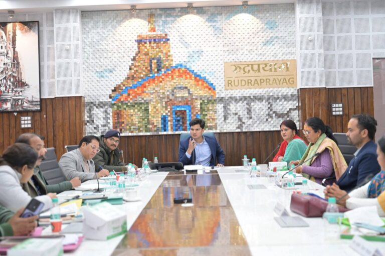 “बाबा केदार की यात्रा को लेकर प्रशासन पूरी तरह अलर्ट केदारनाथ धाम यात्रा-2026 की तैयारियों का बिगुल: जिलाधिकारी प्रतीक जैन ने संभाली कमान, सुरक्षा-सुविधा-व्यवस्था पर दिए सख्त निर्देश”