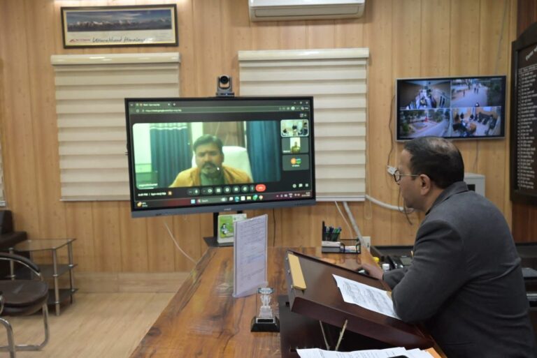 ” दो दिन भारी, प्रशासन पूरी तरह तैयार! उत्तरकाशी में बारिश–बर्फबारी अलर्ट पर डीएम प्रशांत आर्य सख्त, जनपद हाई अलर्ट मोड में”