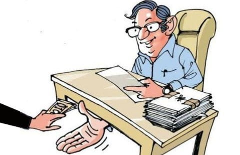 ” हरिद्वार में विजिलेंस का करारा प्रहार: DSO की कुर्सी से सीधे हवालात तक का सफर, ₹50 हजार की रिश्वत लेते रंगे हाथ धराए दो, दफ्तर में मचा भूचाल”