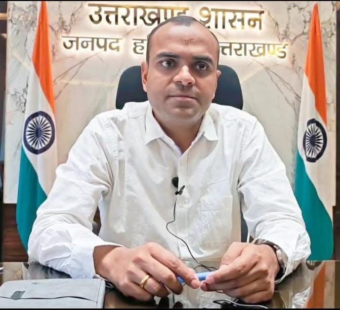 “हरिद्वार में 21 फरवरी से ‘चमाचम सड़क सफाई अभियान’ शुरू, डीएम मयूर दीक्षित के निर्देशन में स्वच्छता का महाअभियान — सीएम पुष्कर सिंह धामी के सपनों को मिलेगा नया आयाम”