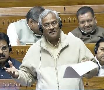 “भूजल से लेकर आकाश तक भारत की मजबूती! जल संरक्षण में ऐतिहासिक सफलता, विमानन क्षेत्र में अभूतपूर्व विस्तार—मोदी सरकार की नीति पर मुहर: त्रिवेन्द्र सिंह रावत”