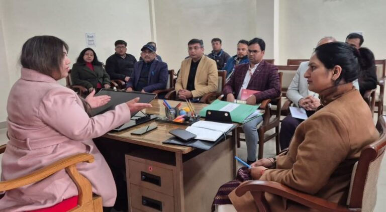 “14 मार्च को राष्ट्रीय लोक अदालत की भव्य तैयारी तेज़, स्थायी लोक अदालत में अध्यक्ष नीतू जोशी की अध्यक्षता में बैंकों संग हुई अहम समीक्षा बैठक”