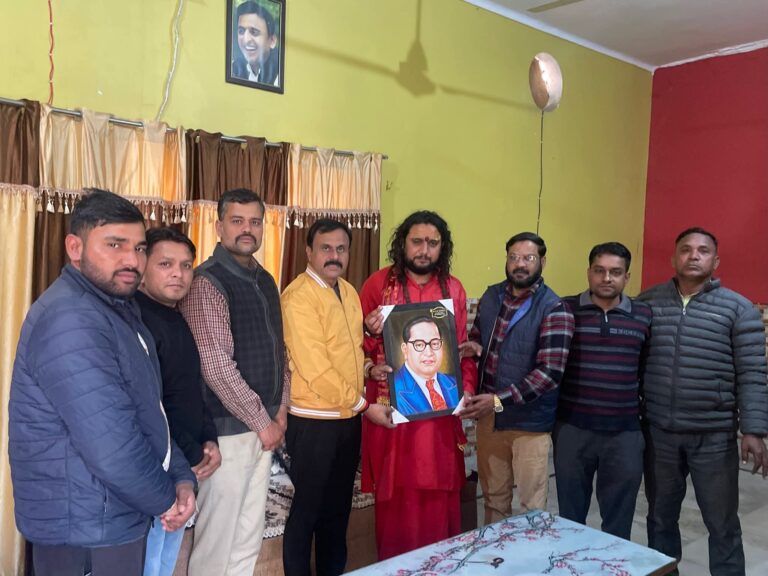 “рд╣рд░рд┐рджреНрд╡рд╛рд░ рдореЗрдВ рд╕рдкрд╛ рдХрд╛ рдорд╣рд╛рд╕реНрд╡рд╛рдЧрдд рдФрд░ рд╢рдХреНрддрд┐ рдкреНрд░рджрд░реНрд╢рди: рдЬрд╛рдЯ рдмрд╣рд╛рджреБрд░рдкреБрд░ рдореЗрдВ рдкреНрд░рджреЗрд╢ рдХрд╛рд░реНрдпрдХрд╛рд░реА рдЕрдзреНрдпрдХреНрд╖ рдорд╣рдВрдд рд╢реБрднрдо рдЧрд┐рд░реА рдХрд╛ рднрд╡реНрдп рдЕрднрд┐рдирдВрджрди, рд╕рдВрдЧрдарди рд╡рд┐рд╕реНрддрд╛рд░ рдФрд░ рдЪреБрдирд╛рд╡реА рддреИрдпрд╛рд░рд┐рдпреЛрдВ рдХрд╛ рдХрд┐рдпрд╛ рдмрдбрд╝рд╛ рдРрд▓рд╛рди”