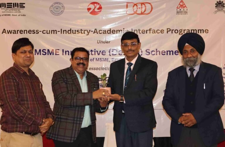 “आईआईटी रुड़की में गूंजा डिज़ाइन इनोवेशन का बिगुल: ‘एमएसएमई इनोवेटिव योजना’ से उद्योग–अकादमिक साझेदारी को मिली नई रफ्तार”