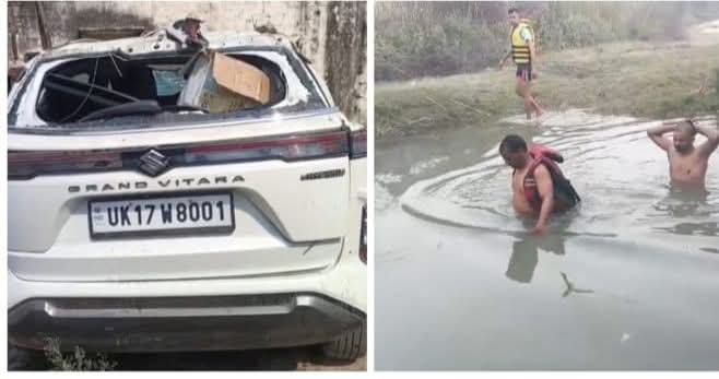 “рд░реБрдбрд╝рдХреА рдореЗрдВ рджрд░реНрджрдирд╛рдХ рд╣рд╛рджрд╕рд╛: рдордВрдЧрд▓реМрд░ рдореЛрдбрд╝ рдкрд░ рдЧрдВрдЧ рдирд╣рд░ рдореЗрдВ рдЧрд┐рд░реА рдХрд╛рд░, рдЖрдзреА рдкрд╛рдиреА рдореЗрдВ рдбреВрдмреА рдорд┐рд▓реАтАФрджреЛ рдпреБрд╡рдХреЛрдВ рдХреА рдореМрдд рд╕реЗ рдЗрд▓рд╛рдХреЗ рдореЗрдВ рдкрд╕рд░рд╛ рдорд╛рддрдо”