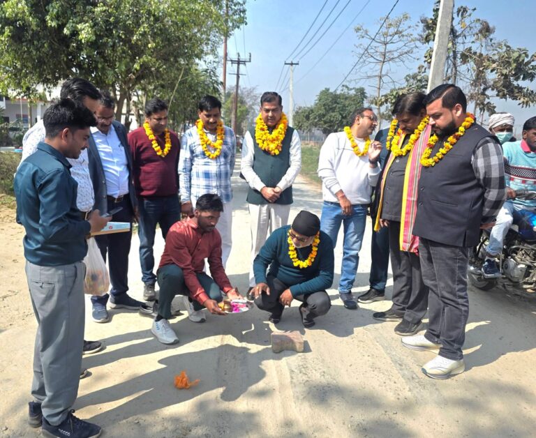 “रानीपुर में विकास की रफ्तार तेज: विधायक आदेश चौहान ने 40 लाख की तीन सड़कों का किया शुभारंभ, भाजपा सरकार की बुनियादी ढांचे पर बड़ी पहल”