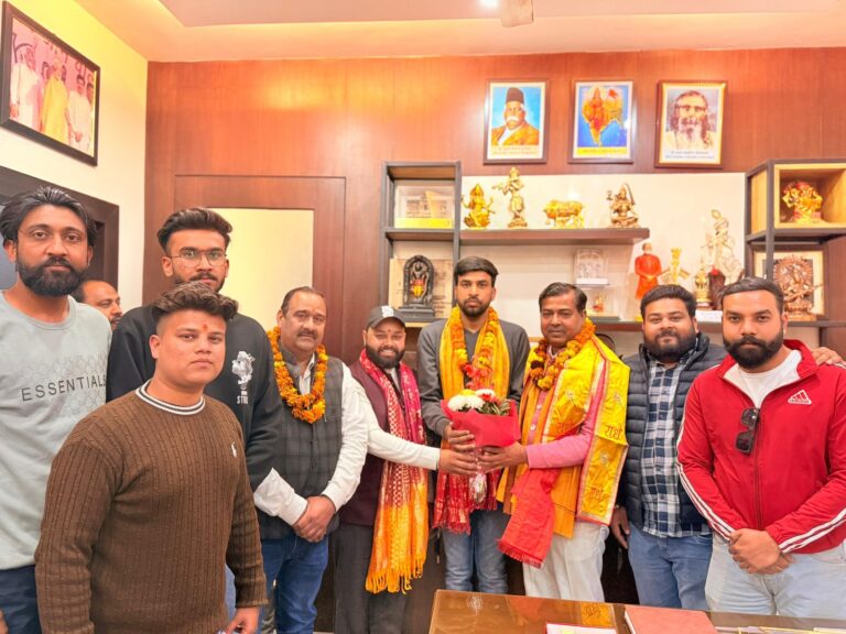 “बहादराबाद में युवा जोश का बिगुल: मंडल अध्यक्ष बनते ही लवी चौहान ने विधायक आदेश चौहान का जताया आभार, 2027 की तैयारी का किया ऐलान”