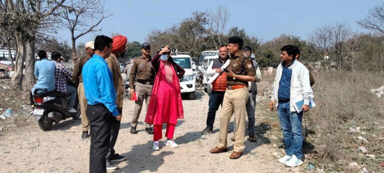 “कुंभ 2027 की उलटी गिनती शुरू: ग्राउंड जीरो पर उतरीं मेलाधिकारी सोनिका, दक्षद्वीप–बैरागी कैंप में सड़कों, घाटों और पुलों के सुदृढ़ीकरण के सख्त निर्देश — श्रद्धालुओं की सुरक्षा और सुविधाएं प्रशासन की सर्वोच्च प्राथमिकता”