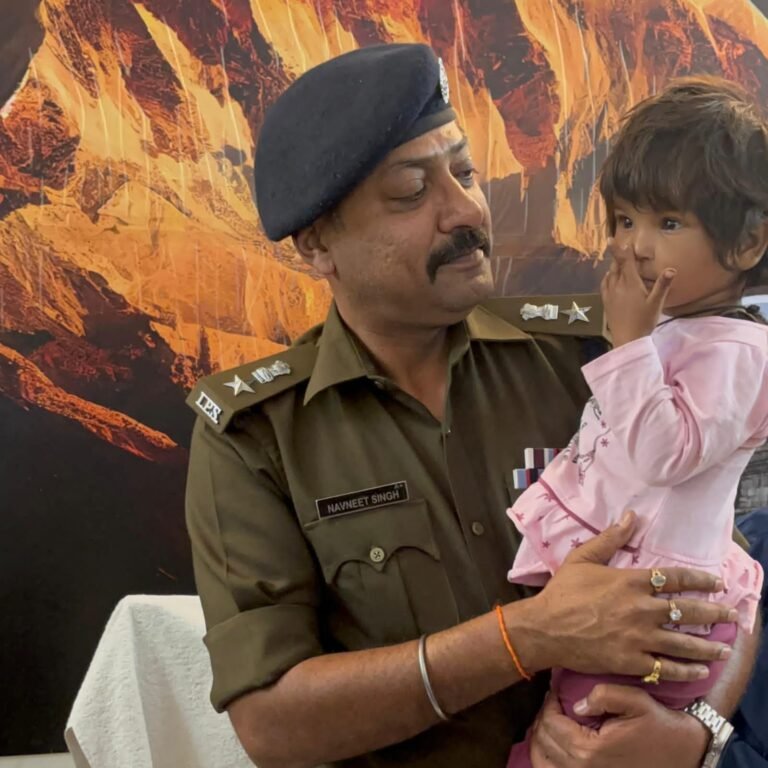 “हरिद्वार में दिल दहला देने वाली वारदात: तुलसी चौक के फुटपाथ से अगवा हुई दो साल की मासूम, 4 घंटे की ताबड़तोड़ पुलिस कार्रवाई के बाद ऋषिकुल चौक बस स्टॉप के पास लावारिस हालत में मिली सकुशल”