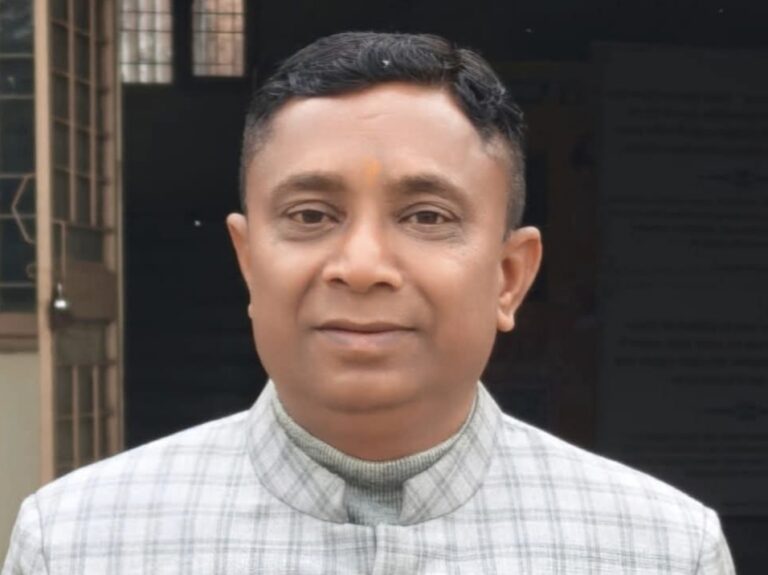 “शिक्षा जगत में नई जिम्मेदारी का आगाज़: डॉ. शिवकुमार चौहान ने संभाली गुरुकुल कांगड़ी विश्वविद्यालय के जनसंपर्क अधिकारी की कमान, शोध और उपलब्धियों को देंगे नई उड़ान”