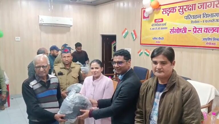 “हरिद्वार में सड़क सुरक्षा का बड़ा अलार्म—एआरटीओ निखिल शर्मा का दो टूक संदेश: नियम तोड़ेंगे तो हादसे बढ़ेंगे, जिम्मेदारी सिर्फ प्रशासन की नहीं, हर नागरिक की है”