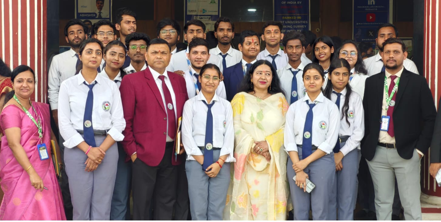 “ड्रग्स इंस्पेक्टर अनीता भारती ने हरिद्वार यूनिवर्सिटी में “फार्मा अन्वेषण” प्रदर्शनी का किया अवलोकन, छात्रों के इनोवेटिव मॉडल और रिसर्च आइडिया देख खूब की सराहना”