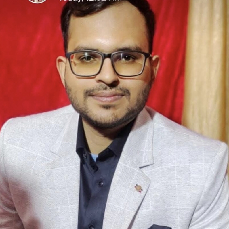 “हरिद्वार का लाल बना आईएएस: अत्मलपुर बोंगला के तुषार चौहान ने रचा इतिहास, पूरे जनपद में जश्न और गर्व की लहर”