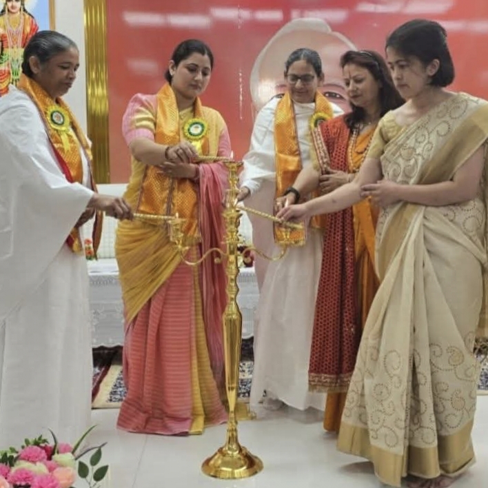 “नारी है शक्ति, संस्कार और आत्मबल की पहचान” – अंतर्राष्ट्रीय महिला दिवस पर गीता धामी का प्रेरक संदेश, ब्रह्माकुमारीज कार्यक्रम में गूंजा नारी सशक्तिकरण का स्वर”